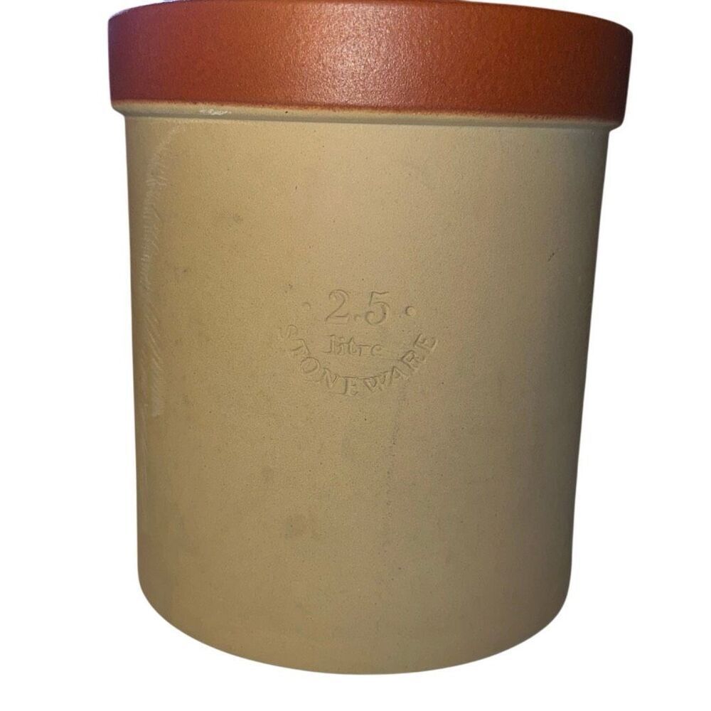 Ceramic utensil crock